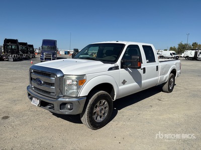 2015 Ford F-250 XLT 4x4 Crew Cab Pick-up