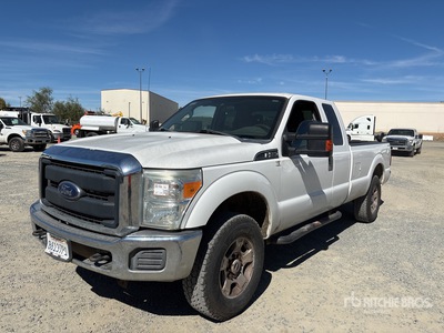 2015 Ford F-250 XL 4x4 Extended Cab Pickup