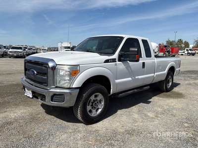 2015 Ford F-250 XL 4x4 Extended Cab Pickup