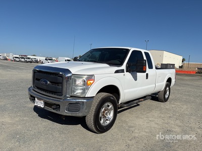 2015 Ford F-250 XL 4x4 Extended Cab Pick-up