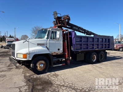 Prentice F90T Knuckle Boom on 1996 Mack CH612 6x2 Greiferwagen