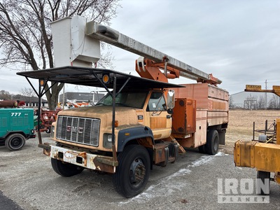 Terex Telelect Hi Ranger XT5 on 2001 GMC C8500 4x2 Camion nacelle