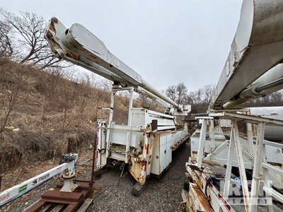 2008 Altec AM900-E100 Articulating Non-Overcenter Bucket Truck Body Body