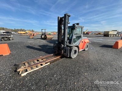 2015 Toyota 16100 lb Forklift