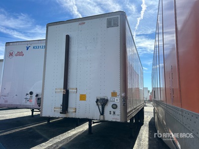 2012 Utility 28 ft x 102 in S/A Van Trailer