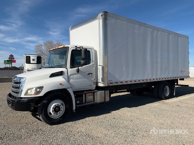 2019 Hino 268 4x2 Autocarro furgonato