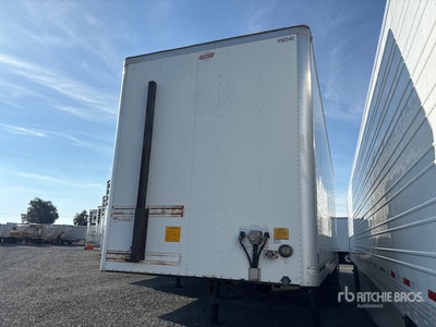 2013 Utility 28 ft x 102 in S/A Geschlossene Anhänger