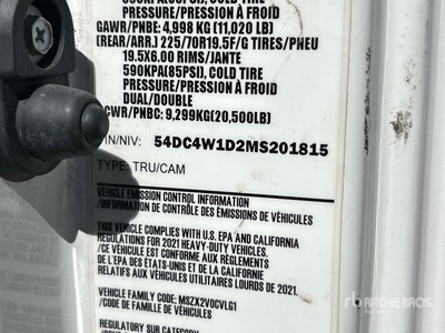 2021 Isuzu NPR EFI 4x2 Van Truck