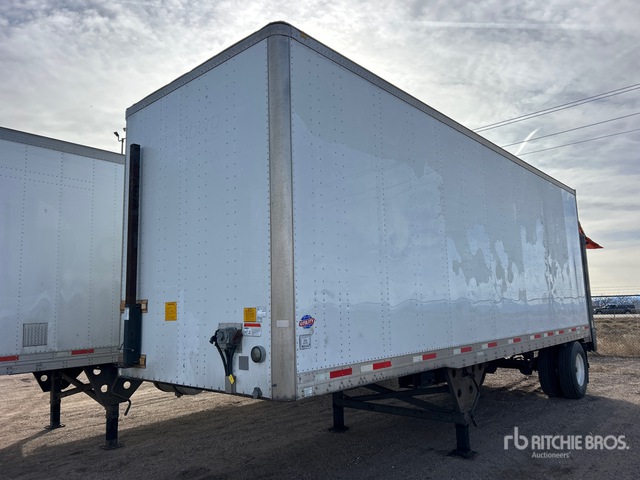 2015 Utility 28 ft x 102 in S/A Van Trailer