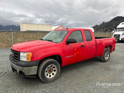 2009 GMC Sierra 1500 4x2 Extended Cab بيك اب