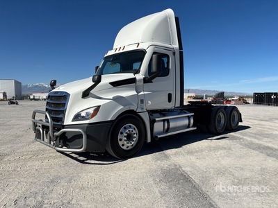 2021 Freightliner T12664ST 6x4 T/A Day Cab Truck Tractor