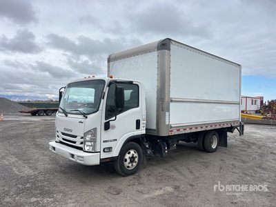 2021 Isuzu NPR 4x2 Furgoneta caja cerrada