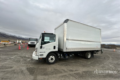 2021 Isuzu NPR 4x2 COE Furgoneta caja cerrada