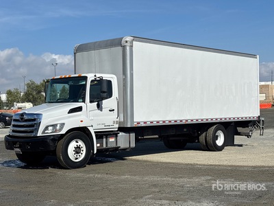 2019 Hino 268 4x2 Van Truck