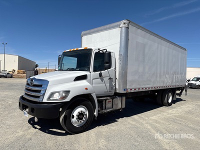 2019 Hino 268 4x2 Van Truck