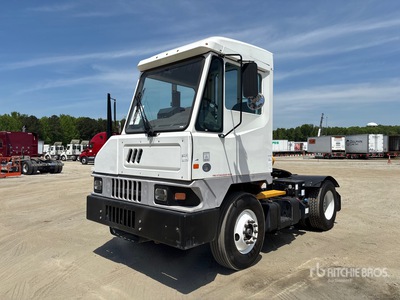 2018 Kalmar Ottawa 4x2 ターミナル トラクター