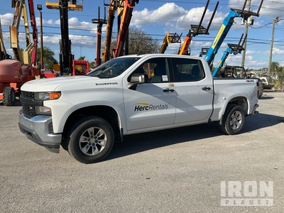 Chevrolet 1500 4x4 Crew Cab Pickup