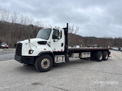2019 Freightliner 114SD 6x4 Flatbed Truck