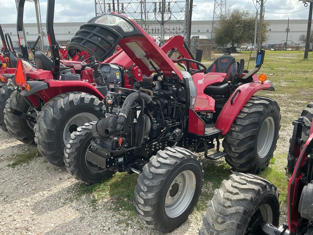 2022 Mahindra 2638 HST 4WD Utility Tractor (Inoperable)