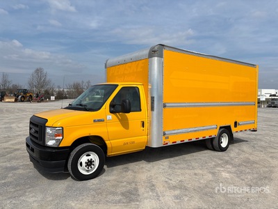 2021 Ford E-350 4x2 Van Truck