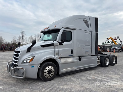 2021 Freightliner Cascadia 126 6x4 T/A Sleeper Truck Tractor