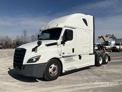 2020 Freightliner Cascadia 126 6x4 T/A Sleeper Truck Tractor