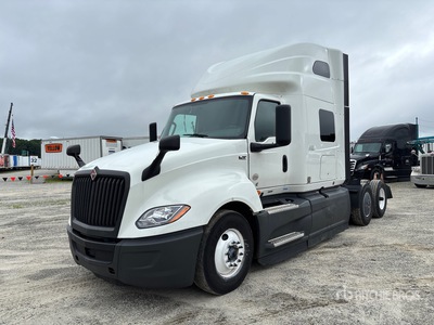 2023 International LT625 6x4 T/A Sleeper Truck Tractor