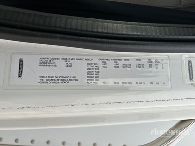 2017 Freightliner M2 112 6x4 Moving Camion fourgon