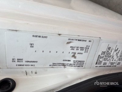 2020 International MV607 Van Truck