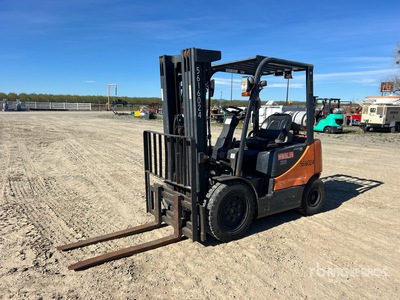 2016 Doosan G25P5 4200 lb Forklift