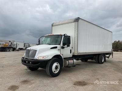 2020 International MV607 4x2 Moving バントラック
