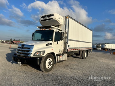 2020 Hino 268 4x2 Camiones