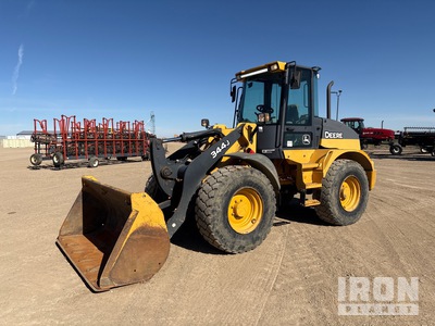 2010 John Deere 344J Wiellader