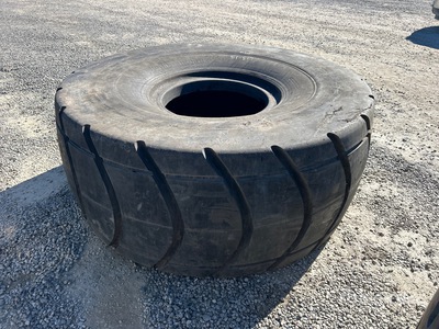 Quantity of (1) General 33.25X29 Pneumatici (Unused) - Fits Cat 623