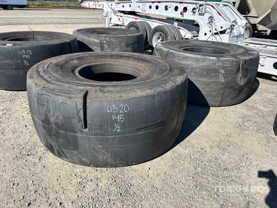 Quantity of (2) General LD250 35/65-33 Pneumatici (Unused)