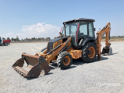 2016 Case 851EX-SS 4x4 Retroexcavadora / لودر خلفي