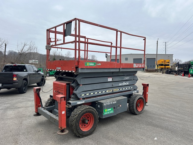 2006 Skyjack SJ7135 RT Dual Fuel 4x4 Scissor Lift