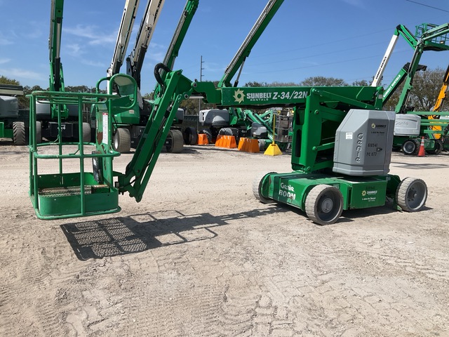 2014 Genie Z-34/22N 2WD Electric Articulating Boom Lift 2014 Genie Z-34/22N 2WD Electric Articulating Boom Lift