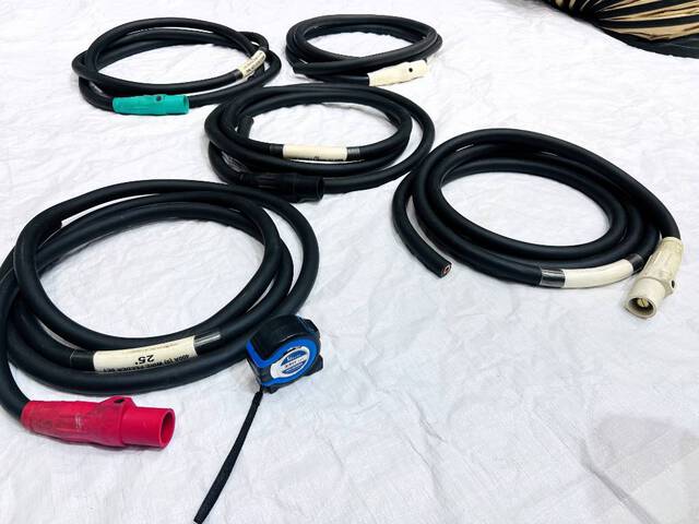 Quantity of (5) 400 Amp Power Distribution Cam-Type Pigtail Cords (Unused)