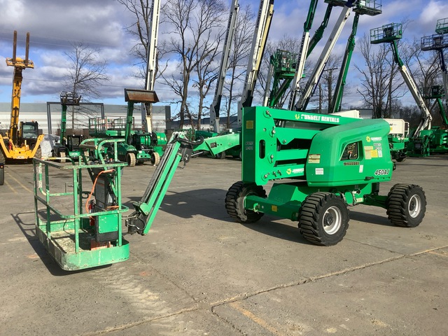 2016 JLG 450AJ 4WD Dual Fuel Articulating Boom Lift