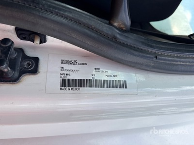 2013 International 4300 4x2 Water Truck