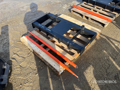 2026 PABREAK GCC56 42 in Skid Steer Bale Spear (Unused)