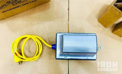 Qty. (20) Ericson 1000 High Pressure Magnetic Sodium Lights Varios, tienda, almacen, consumidor