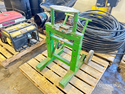 Sprayer Tire Changer