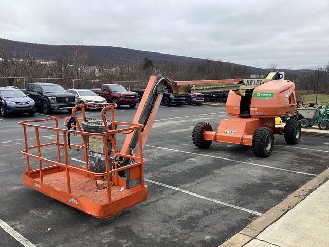 2017 JLG 460SJ 4WD Diesel Telescopic Boom Lift 2017 JLG 460SJ 4WD Diesel Telescopic Boom Lift