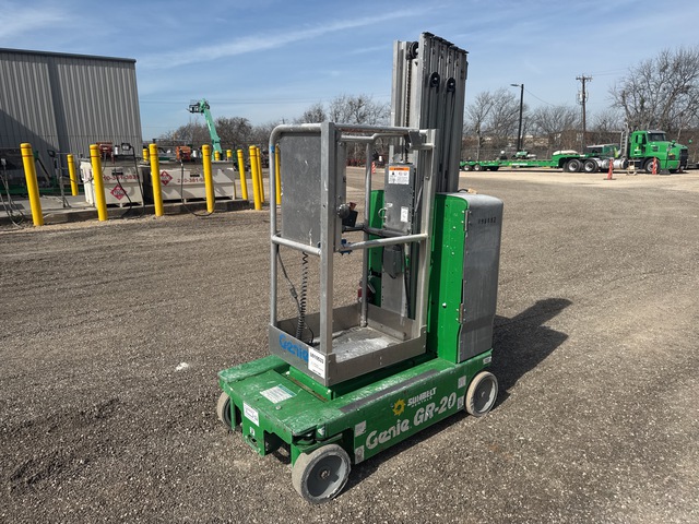 2016 Genie GR-20 Vertical Mast Lift 2016 Genie GR-20 Vertical Mast Lift