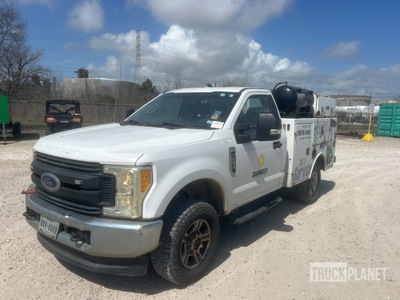 2017 Ford F-250 XL 4x4 Camion de service