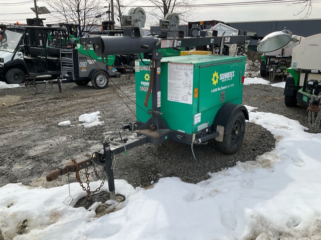 2014 Magnum MLT3060K 6 kVA Light Tower 2014 Magnum MLT3060K 6 kVA Light Tower