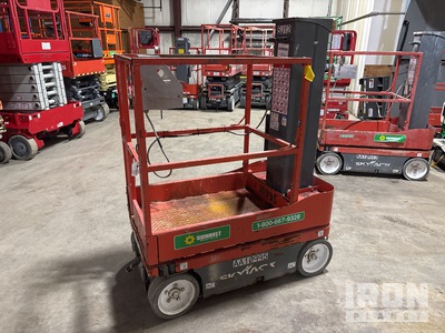 2016 Skyjack SJ12 ブームリフト