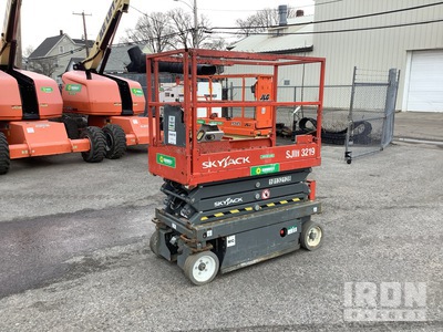2017 Skyjack SJIII-3219 Electric Podnośnik nożycowy